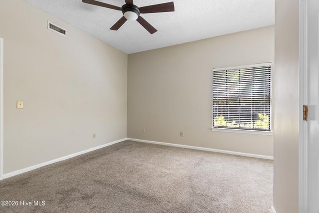 1176 Shipyard Boulevard, Wilmington, NC 28412