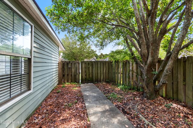 1176 Shipyard Boulevard, Wilmington, NC 28412