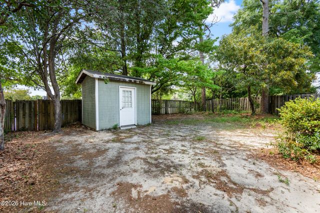 1176 Shipyard Boulevard, Wilmington, NC 28412