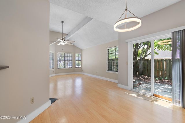 1176 Shipyard Boulevard, Wilmington, NC 28412