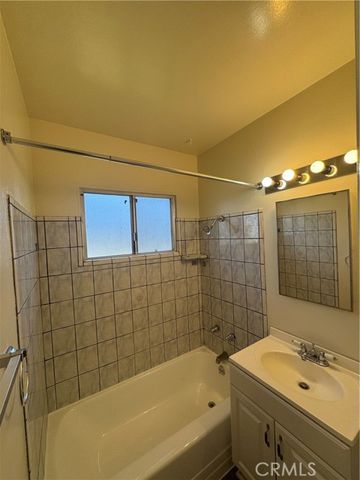 8971 Glencoe, Riverside, CA 92503