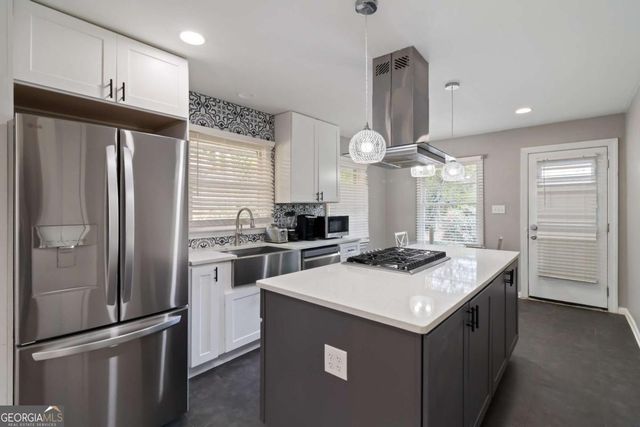 2450 Harwood Drive, Atlanta, GA 30344