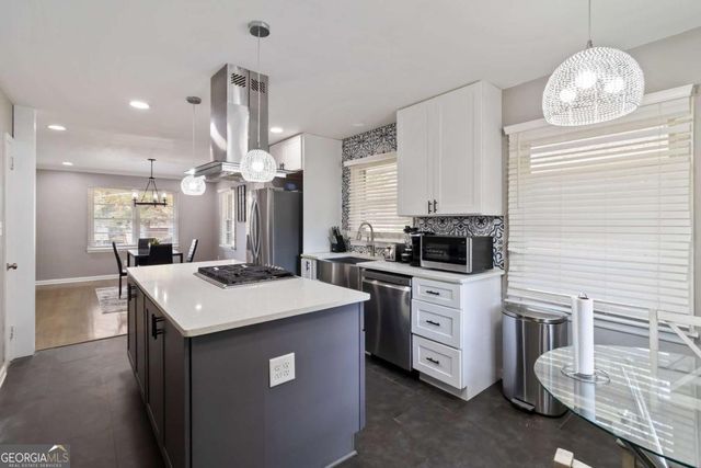 2450 Harwood Drive, Atlanta, GA 30344