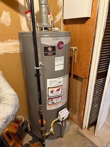 65 Hitchcock Drive, Meriden, CT 06450