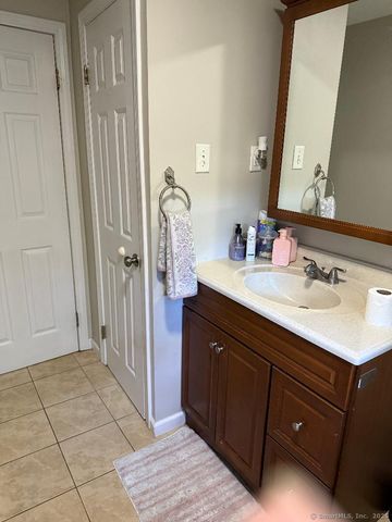 65 Hitchcock Drive, Meriden, CT 06450