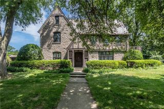 910 James Avenue, Niagara Falls, NY 14305