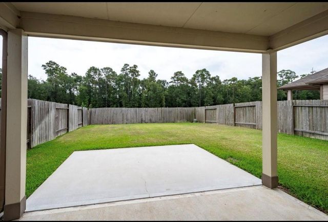 17542 Holroyd Road, Humble, TX 77346