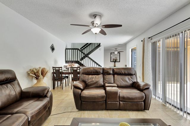5907 59TH Way, West Palm Beach, FL 33409