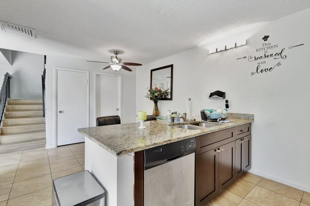 5907 59TH Way, West Palm Beach, FL 33409