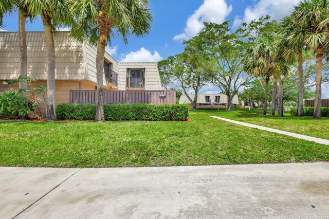 5907 59TH Way, West Palm Beach, FL 33409