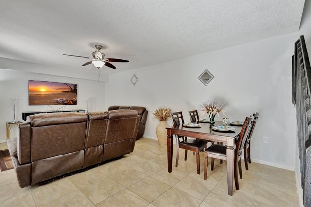 5907 59TH Way, West Palm Beach, FL 33409