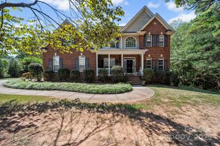 119 EdgeHill Drive, Fort Mill, SC 29715