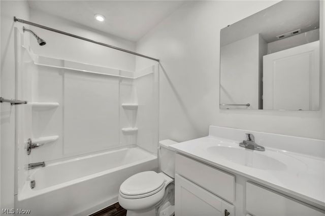 698 Pine Spring Drive, Painesville Twp, OH 44077