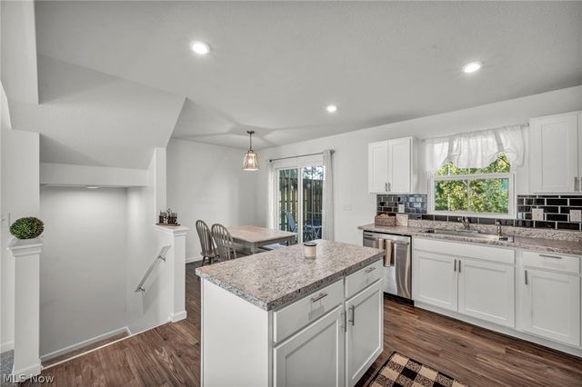 698 Pine Spring Drive, Painesville Twp, OH 44077