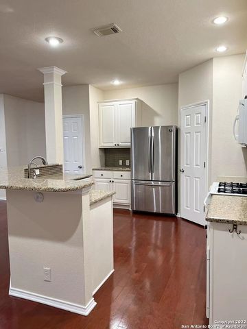 1321 HOLMES LN, San Antonio, TX 78258