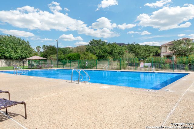 1321 HOLMES LN, San Antonio, TX 78258