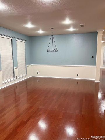 1321 HOLMES LN, San Antonio, TX 78258
