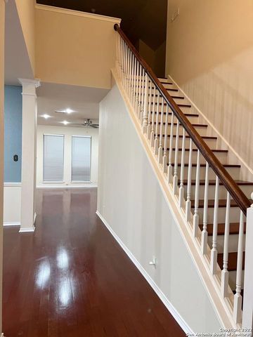 1321 HOLMES LN, San Antonio, TX 78258