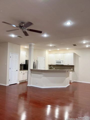 1321 HOLMES LN, San Antonio, TX 78258