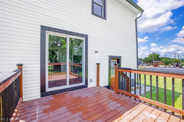 2615 Leland Avenue, Akron, OH 44312