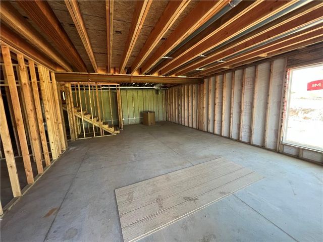 21403 Twin Oaks Parkway, Peculiar, MO 64078
