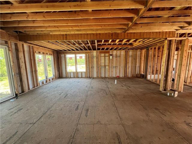 21403 Twin Oaks Parkway, Peculiar, MO 64078