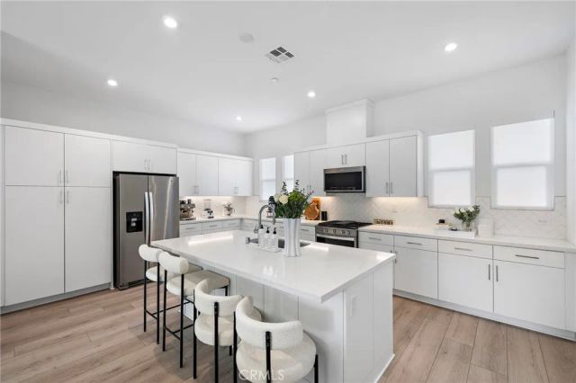1826 W Bushell St, Anaheim, CA 92805