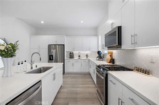 1826 W Bushell St, Anaheim, CA 92805