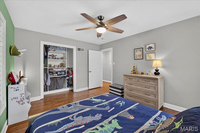 8124 Halifax Drive, Clayton, MO 63105