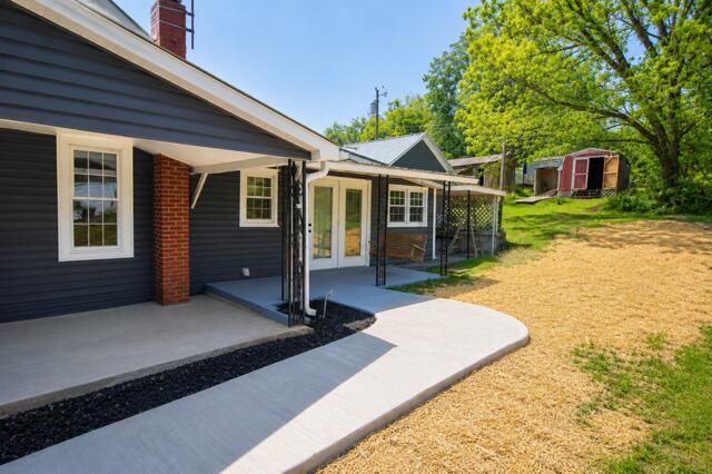 1316 S Cedar Avenue, South Pittsburg, TN 37380