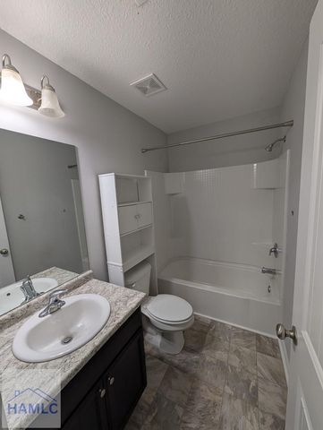 29 Labrador Lane NE, Ludowici, GA 31316