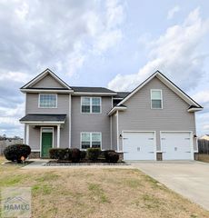 29 Labrador Lane NE, Ludowici, GA 31316