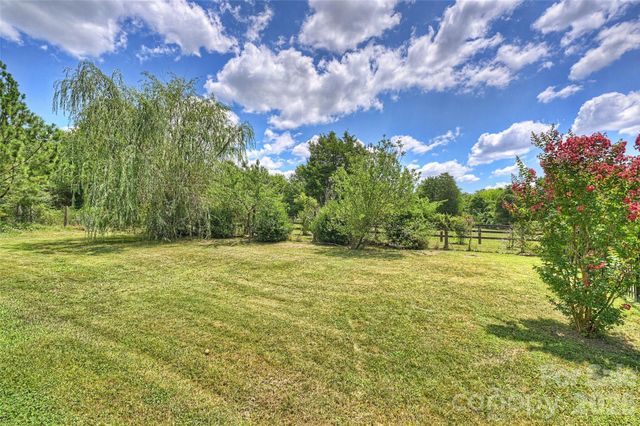 5011 Riverdale Drive, Charlotte, NC 28273