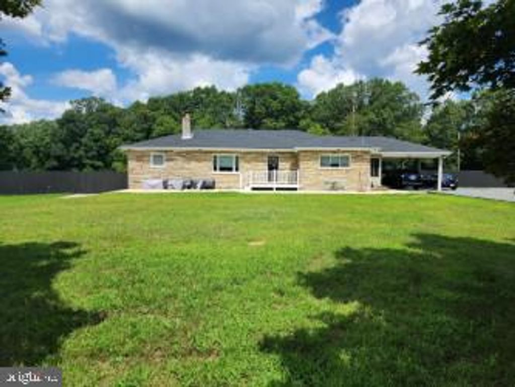 133 BROAD ST, Milmay, NJ 08340