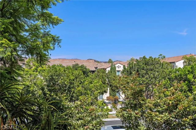 114 Outwest, Irvine, CA 92618