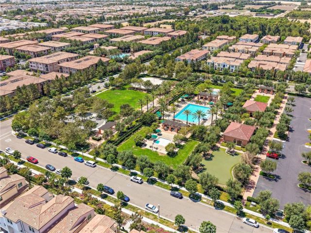 114 Outwest, Irvine, CA 92618