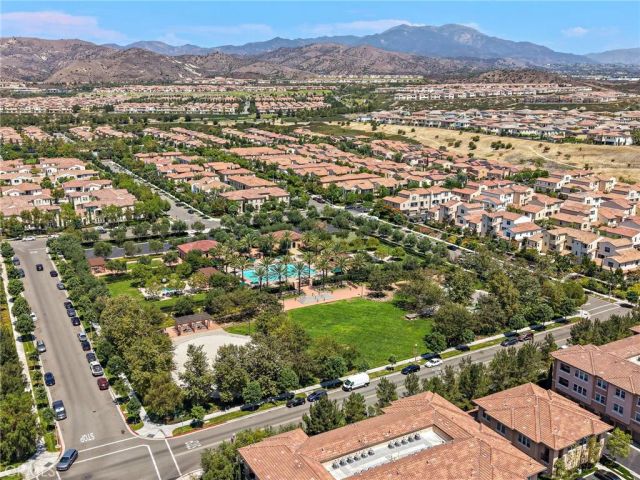 114 Outwest, Irvine, CA 92618