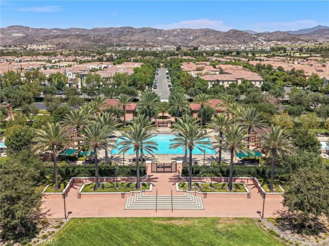 114 Outwest, Irvine, CA 92618