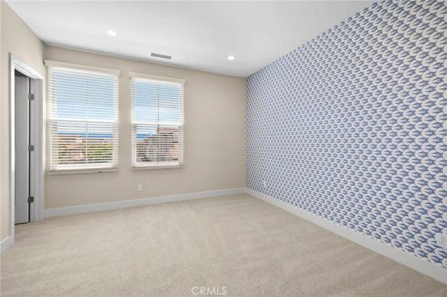 114 Outwest, Irvine, CA 92618