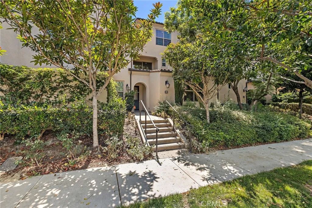 114 Outwest, Irvine, CA 92618