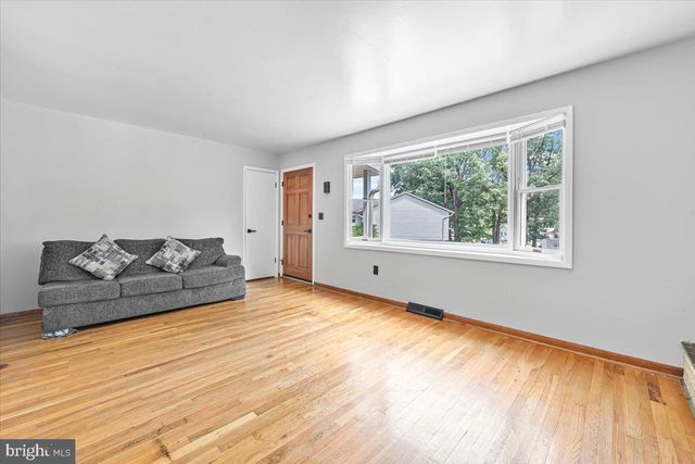 133 GLENDALE AVE, Glen Burnie, MD 21061