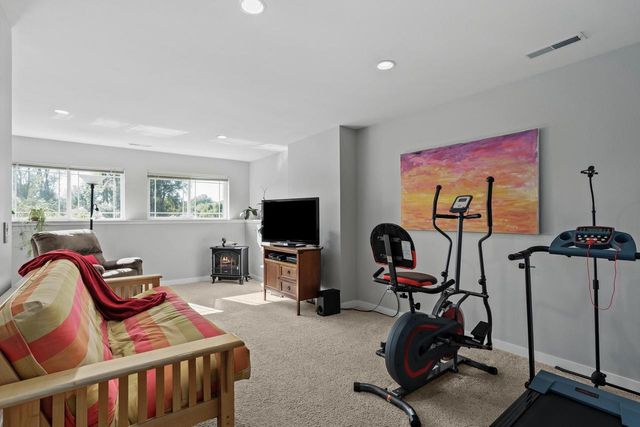 4237 Cortland Court, Windsor, WI 53598