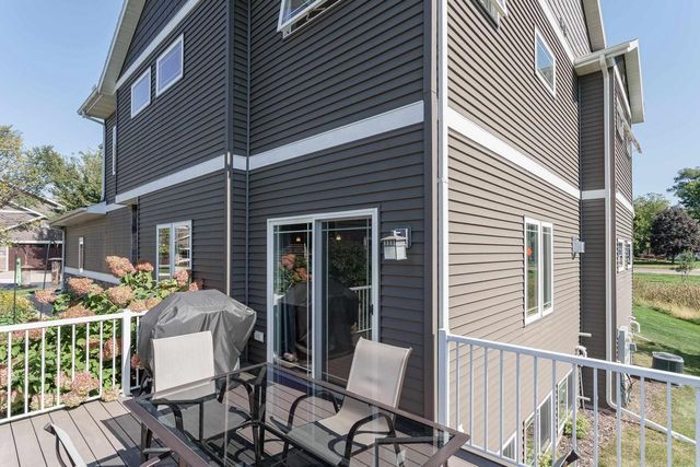 4237 Cortland Court, Windsor, WI 53598