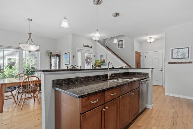 4237 Cortland Court, Windsor, WI 53598