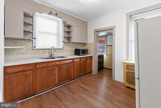 2222 S 66TH ST, Philadelphia, PA 19142