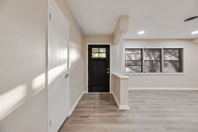 5706 Rocky Ridge Road, Dallas, TX 75241