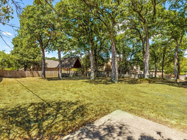 1501 Cedar Elm Drive 205, Euless, TX 76039