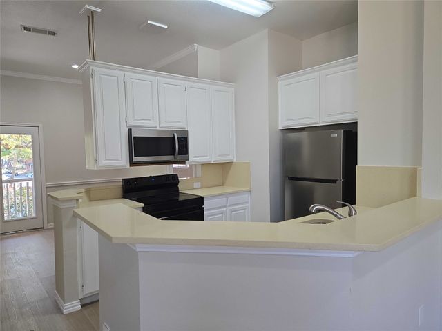 1501 Cedar Elm Drive 205, Euless, TX 76039