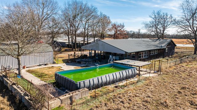 4685 Highway 82 E, Paris, TX 75462