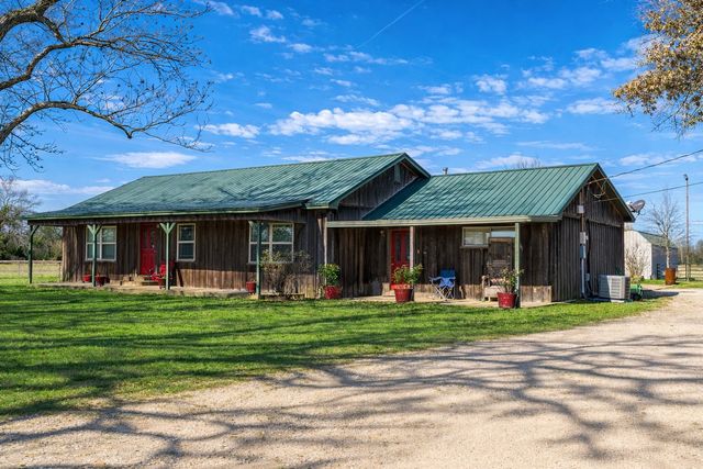 4685 Highway 82 E, Paris, TX 75462